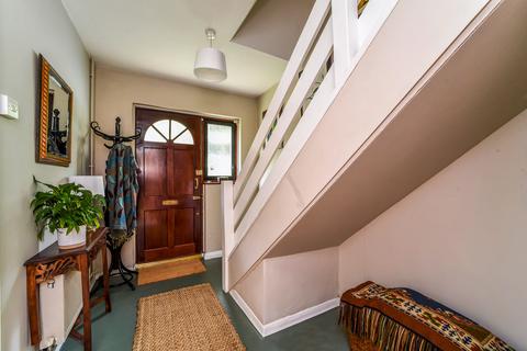 43 Craig Road, Richmond, TW10 7LS