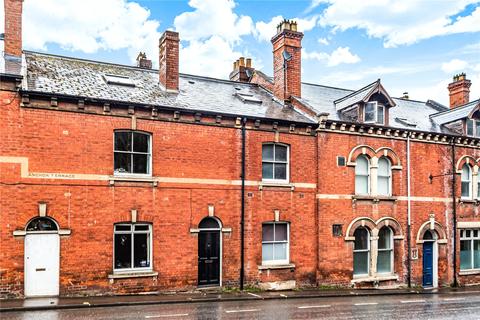 8 Bath Road, Stroud, GL5 3JG