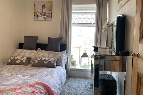 26 Alltygrug Road, Ystalyfera, Swansea, SA9 2AQ