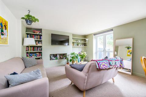 Flat 8, 36 - 38 Mildmay Park, London, N1 4PH