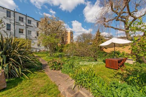 Flat 8, 36 - 38 Mildmay Park, London, N1 4PH