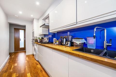 Flat 8, 36 - 38 Mildmay Park, London, N1 4PH