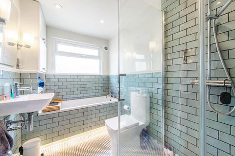 Flat 8, 36 - 38 Mildmay Park, London, N1 4PH