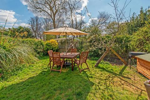 Flat 8, 36 - 38 Mildmay Park, London, N1 4PH