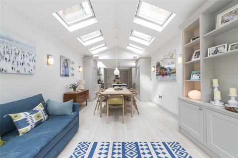 4 bedroom terraced house to rent, Oakbury Road, Fulham, London, SW6