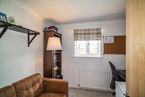 22 Burrell Road, Compton, Newbury, RG20 6NS