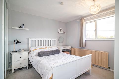 22 Burrell Road, Compton, Newbury, RG20 6NS
