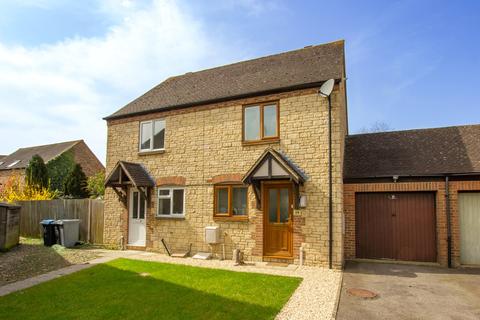 19 Painswick Close, Witney, OX28 5FX