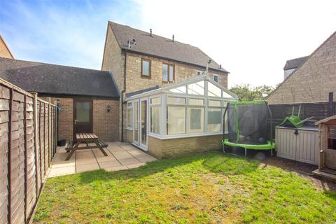 19 Painswick Close, Witney, OX28 5FX