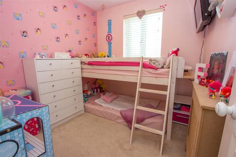 19 Painswick Close, Witney, OX28 5FX