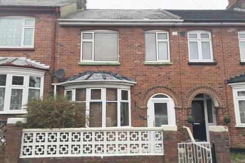 3 bedroom terraced house for sale, Third Avenue, Gillingham, ME7