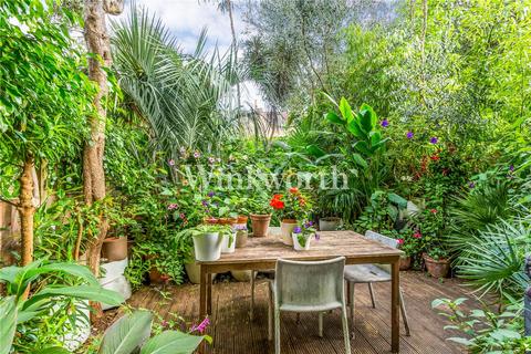 84 Raleigh Road, London, N8 0JA