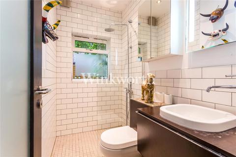 84 Raleigh Road, London, N8 0JA