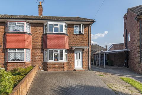 3 bedroom semi-detached house for sale - Sunbury-On-Thames,  Middlesex,  TW16
