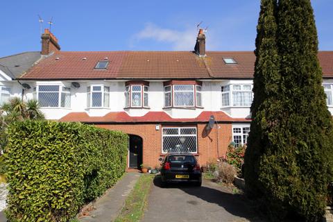 84 Halstead Road, Winchmore Hill, London, N21 3DS