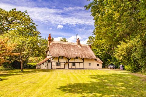 Thatched Cottage Bozedown Drive, Whitchurch Hill, Reading, RG8 7PE