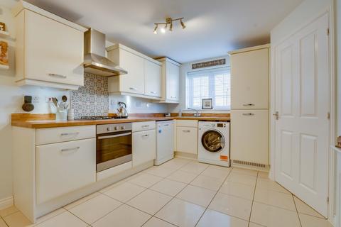 30 Broad Lane, Auckley, Doncaster, DN9 3FH