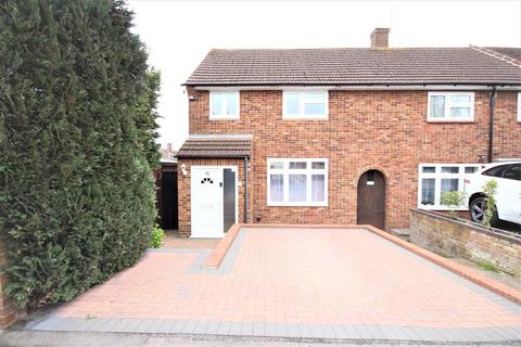 16 Appleby Drive, Romford, RM3 7SH