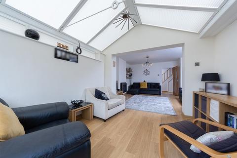 62 Church Way, South Croydon, CR2 0JR