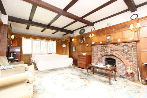 Firbank Holly Lane, Banstead, SM7 2AY