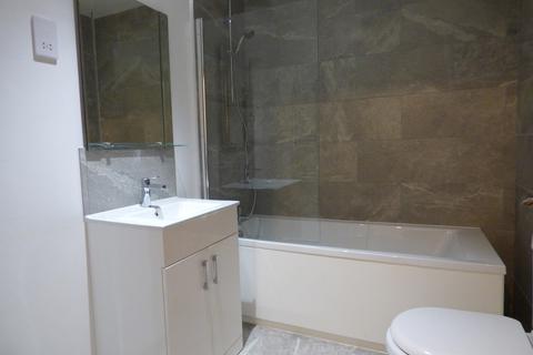 1 bedroom apartment to rent, The Quadrant, Swindon SN5