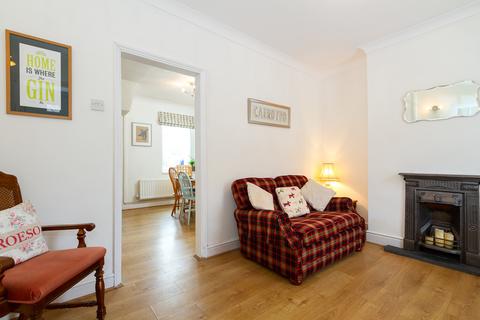 35 Andrews Road, Cardiff, CF14 2JN