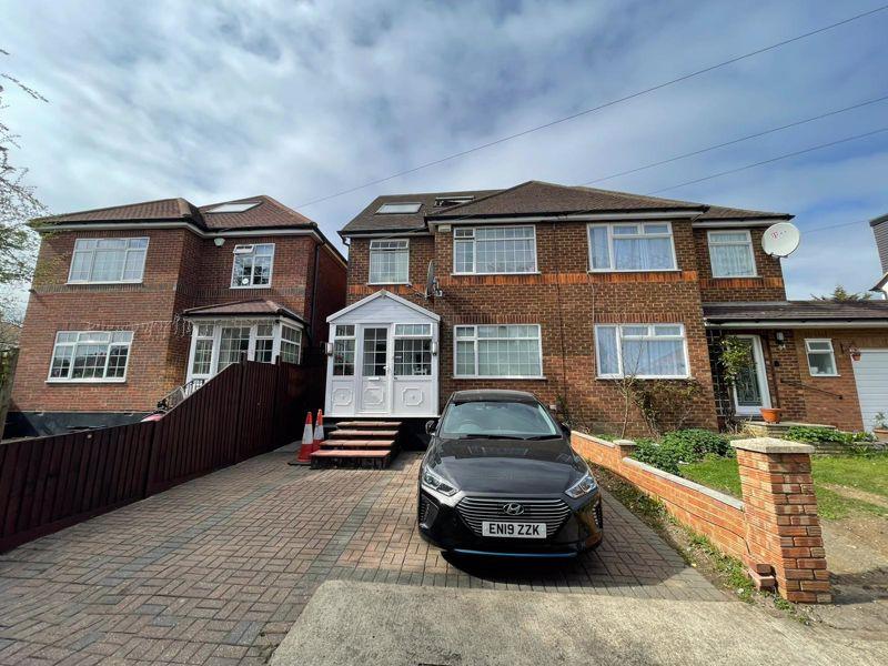 Tenby Road, Edgware 6 bed semidetached house £675,000