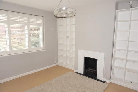 129 Hayes Chase, West Wickham, BR4 0HY