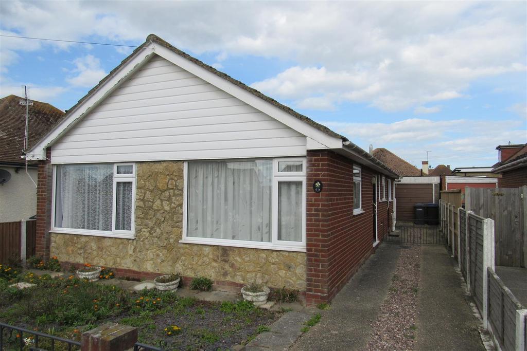 Bognor Drive, Herne Bay 2 bed detached bungalow £285,000