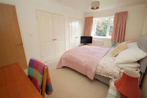 25 Springbank, Garforth, Leeds, LS25 1DD