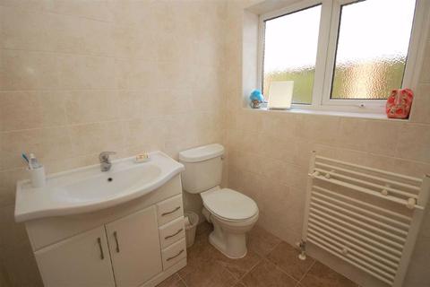 25 Springbank, Garforth, Leeds, LS25 1DD