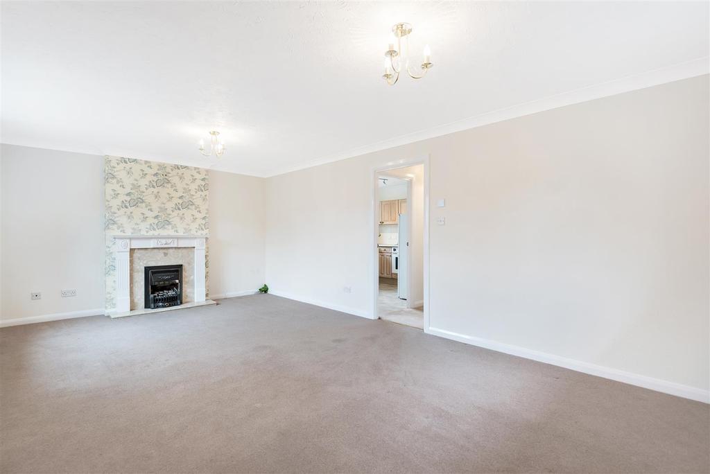 Living/dining room