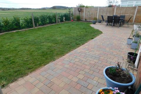 6 Berkeley Crescent, Stourport-on-severn, DY13 0HJ