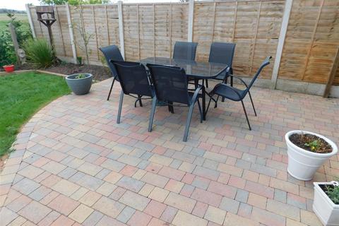 6 Berkeley Crescent, Stourport-on-severn, DY13 0HJ