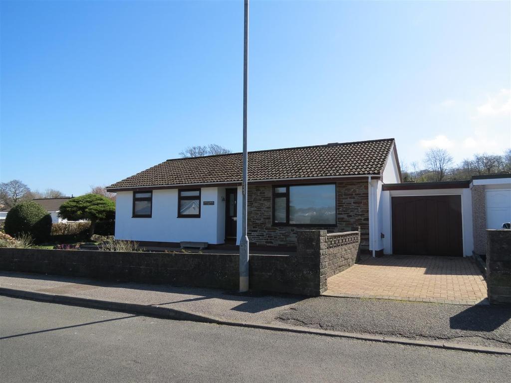 Cormorant Drive, St. Austell 3 bed detached bungalow £325,000