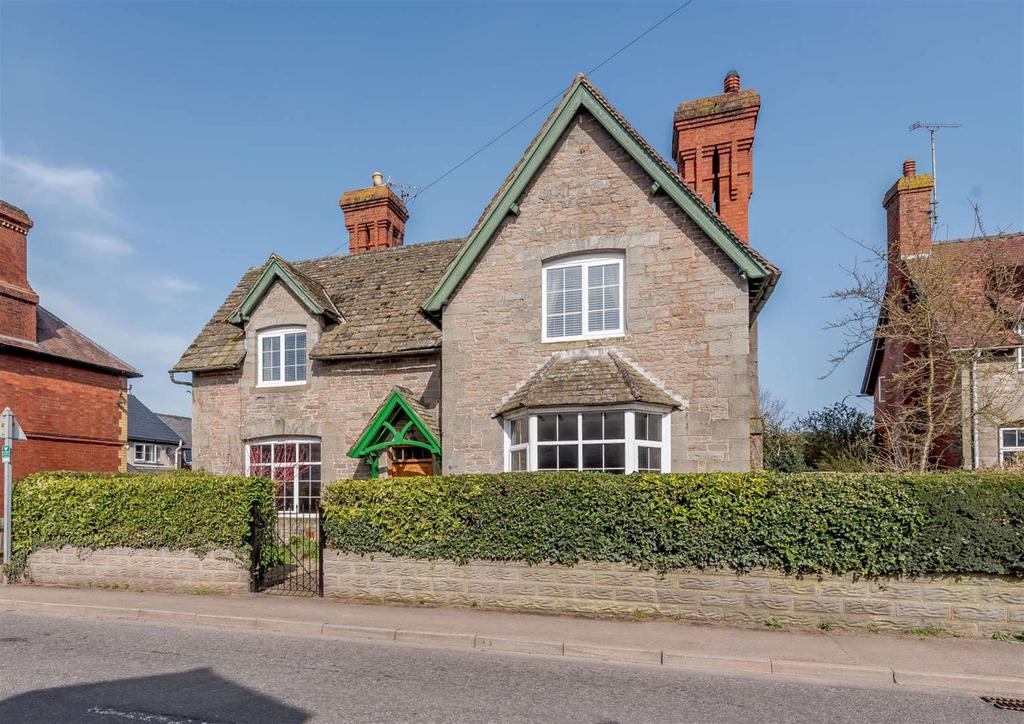 The Old Parsonage, Church Road, Eardisley, Herefordshire, HR3 6NJ 4 bed