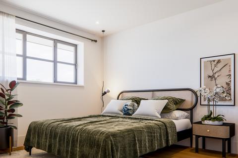 Flat 1, Swanne House Gloucester Circus, London, SE10 8RU