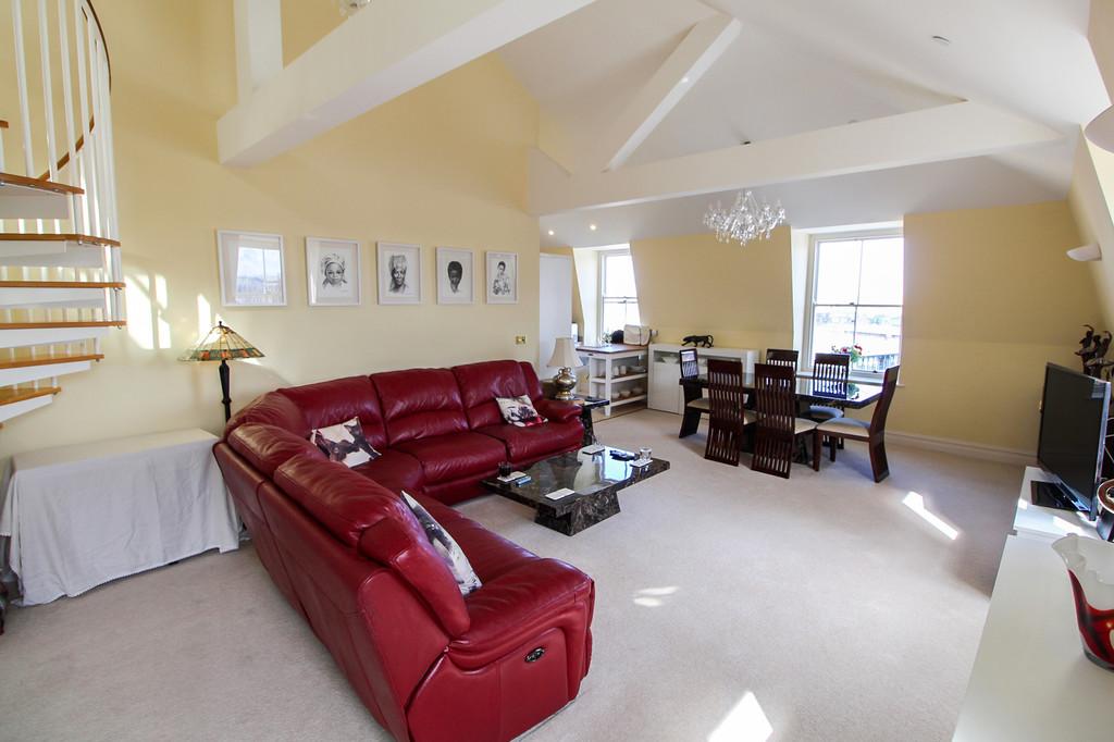 The Grand, Plymouth Hoe 3 bed penthouse £390,000