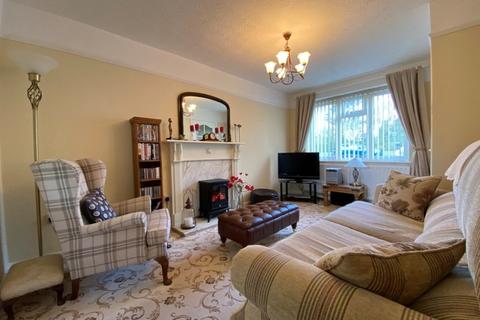 7 Chaselands, Burntwood, WS7 3UZ