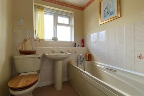 7 Chaselands, Burntwood, WS7 3UZ