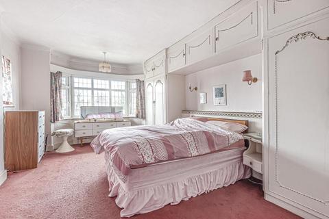 34 Westland Drive, Bromley, BR2 7HF