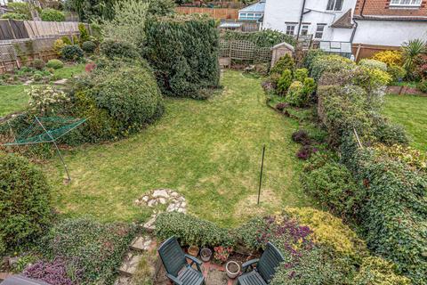 34 Westland Drive, Bromley, BR2 7HF