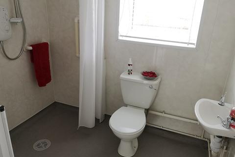 7 Heol Caredig, Tonna, Neath, SA11 3LQ
