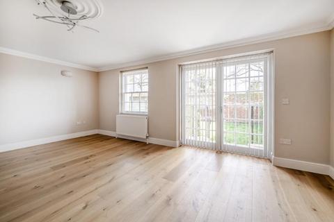 3 bedroom townhouse to rent, VIRGINIA WATER, SURREY