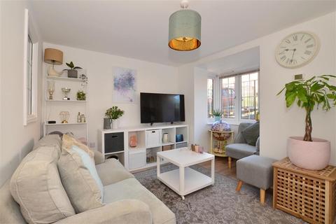 5 Dougall Close, Tunbridge Wells, TN2 3GN