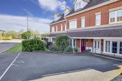 5 Dougall Close, Tunbridge Wells, TN2 3GN