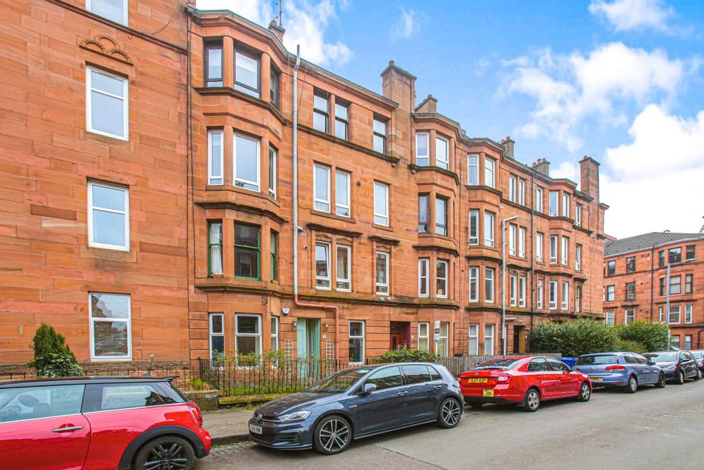 Apsley Street, Glasgow West End 1 bed flat £80,000