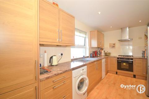 16 Tash Place, London, N11 1PA