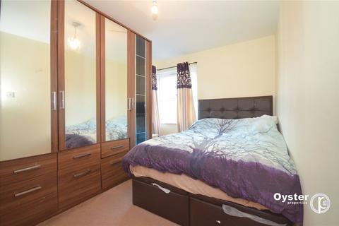 16 Tash Place, London, N11 1PA