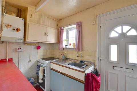 10 Hookstead, High Halden, Ashford, TN26 3NF